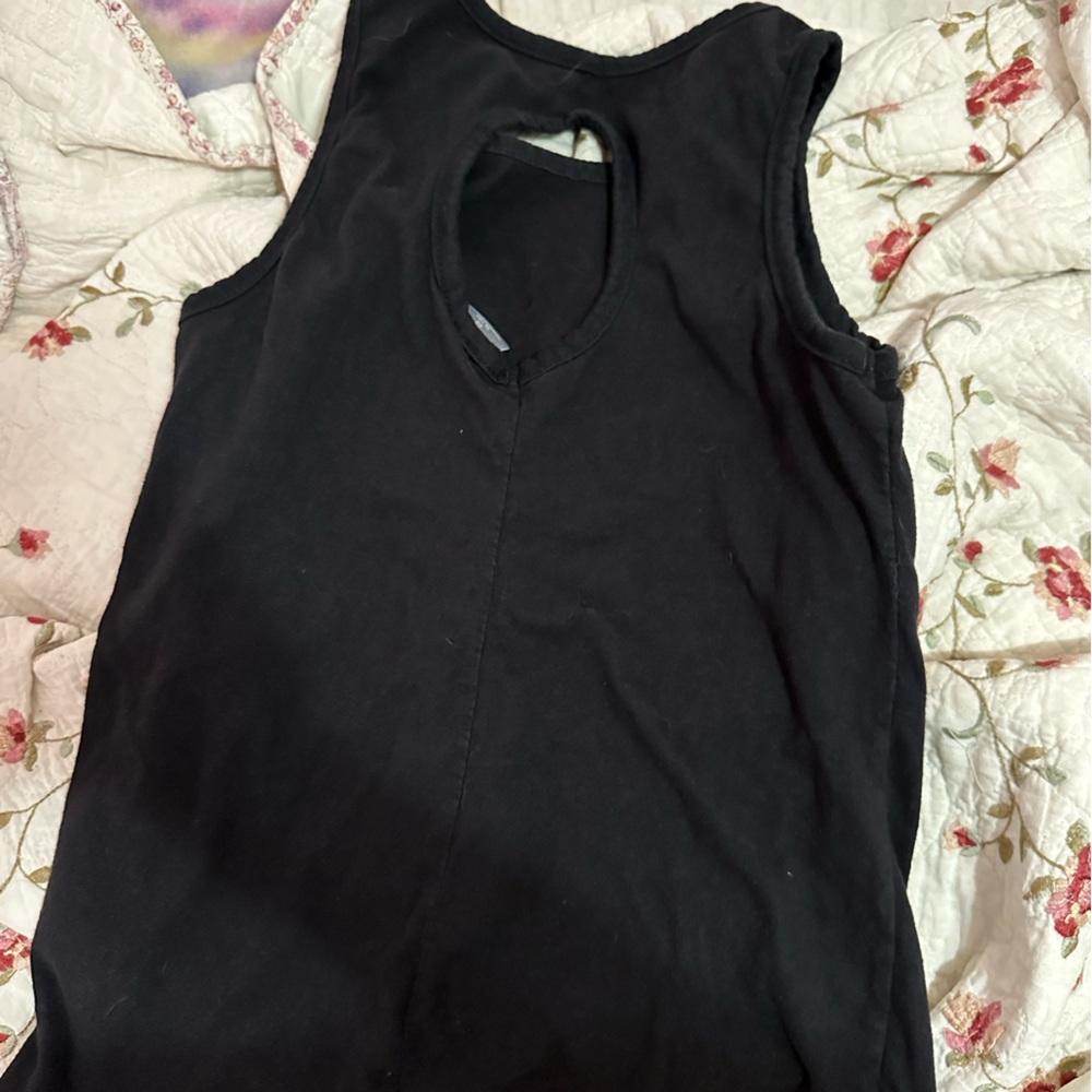 Puma Top - Picture 2 of 2